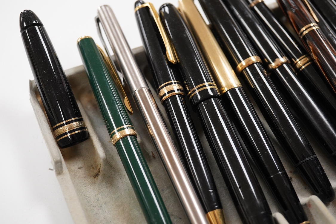 Montblanc and Pelikan fountain pens and associated spares